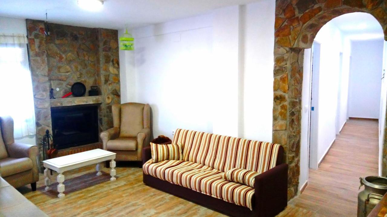Casa Rural Los Nietos Villaverde De Guadalimar 外观 照片