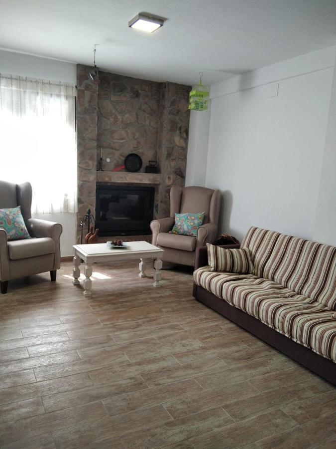 Casa Rural Los Nietos Villaverde De Guadalimar 外观 照片